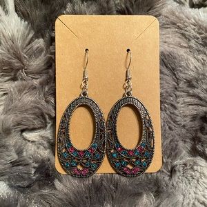 NEW Beautiful Earrings